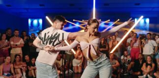 Cristian y Gabriella performance sulle note di Tiempo Limitado cristian y gabriella tiempo limidado