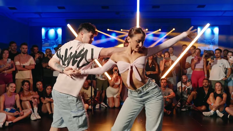 cristian y gabriella tiempo limidado