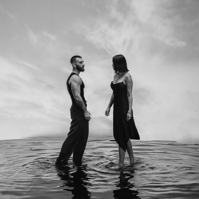 por un pendejo no se llora